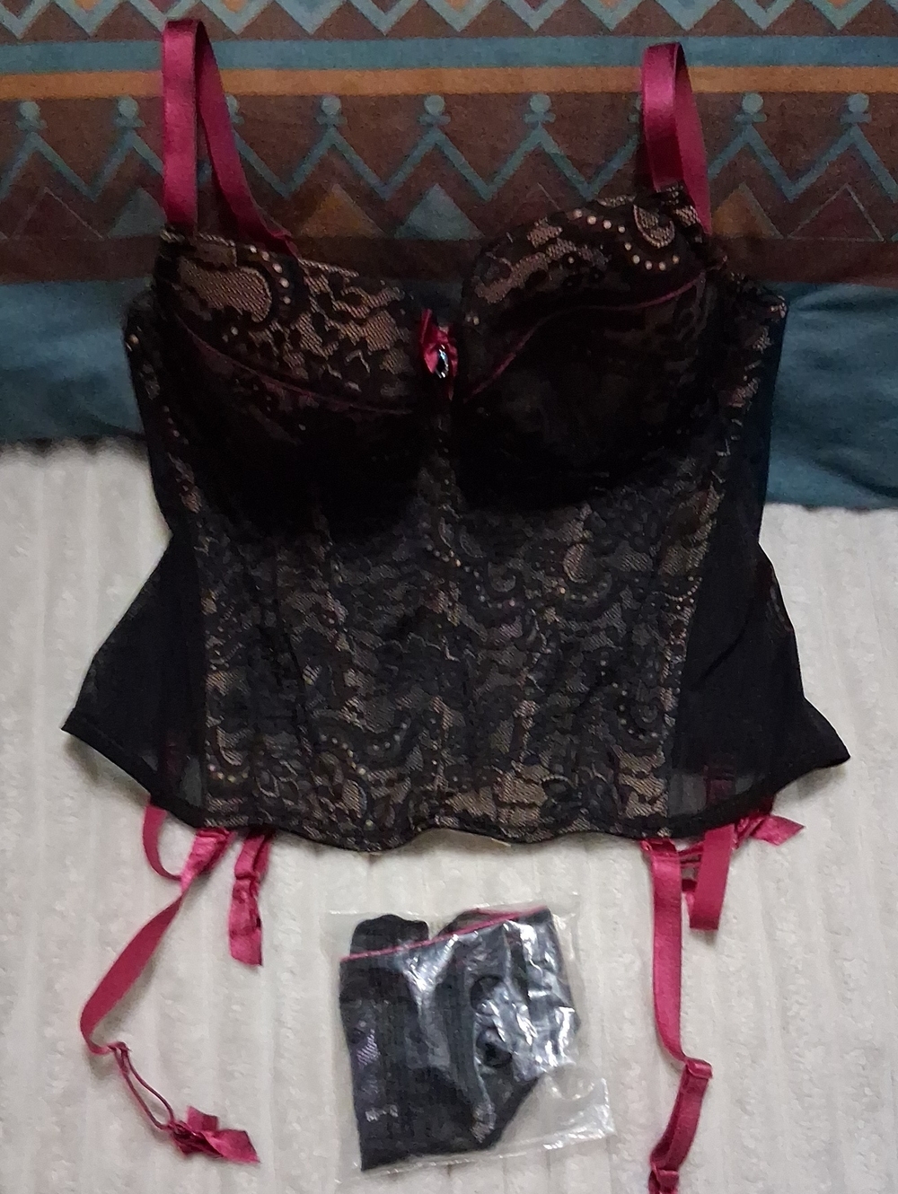 Adore Me 40D "Moreen" Bustier With Matching Thong 0X